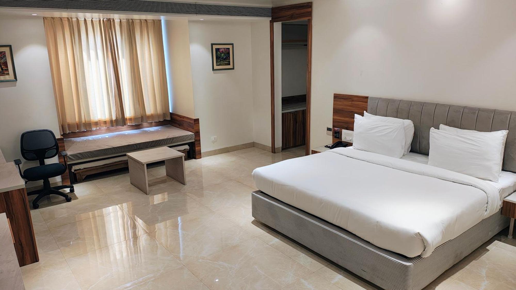 The Utopia Resort Sānchi Kültér fotó
